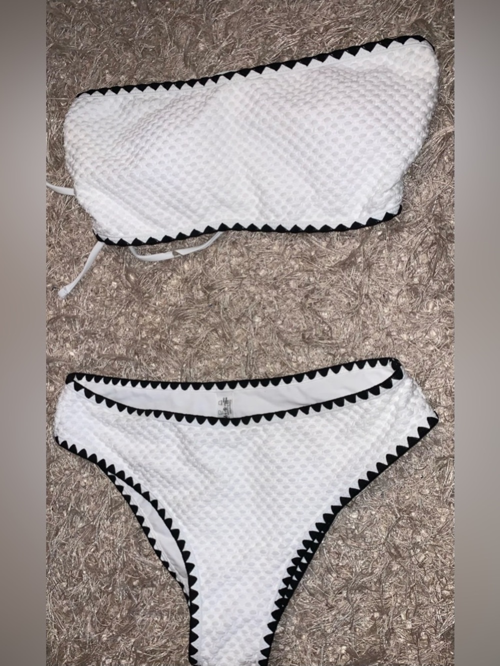 Zaful White textured Bandeau Bikini with Black Trim size M top, small bottoms
